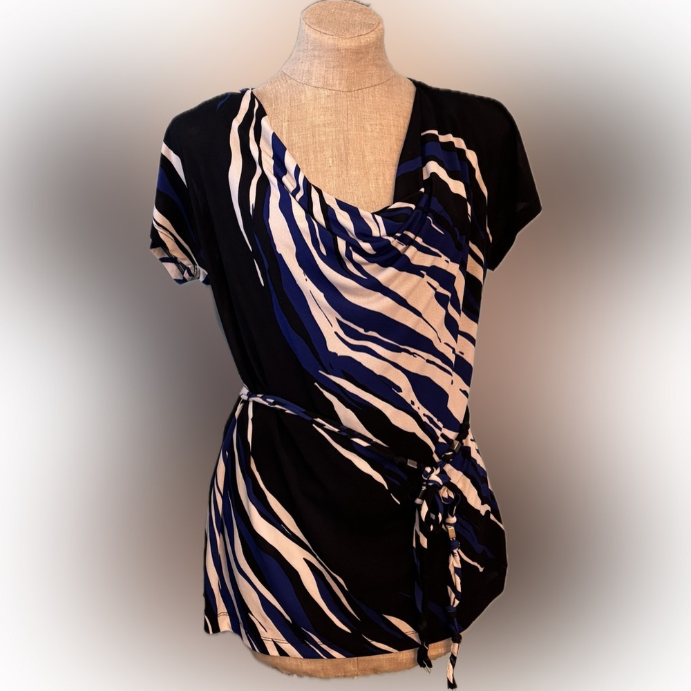 Dana Buchman Blue and White Top